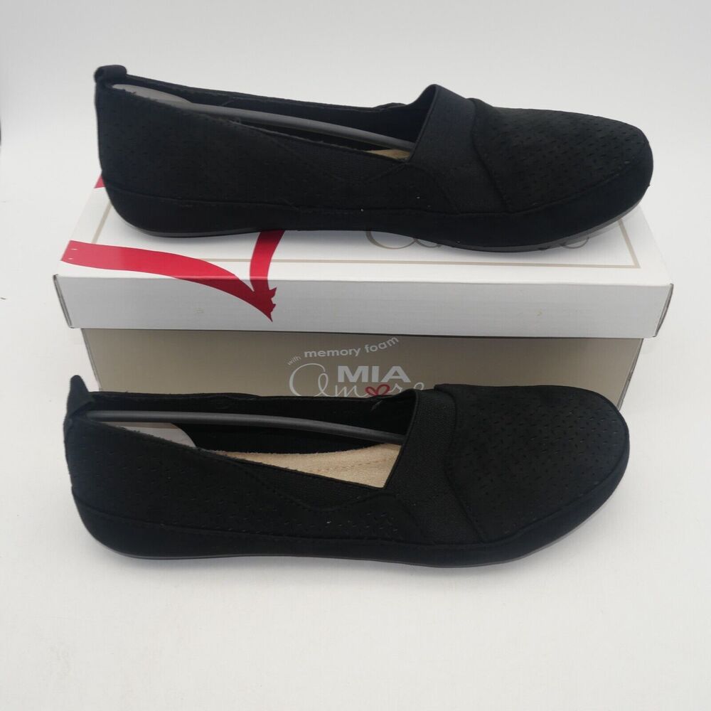 NEW MIA Amore Alison Women's 10 Slip On Shoes Memory Foam Black